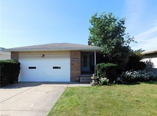 5962 Mayflower Ave, Mayfield Heights, OH 44124
