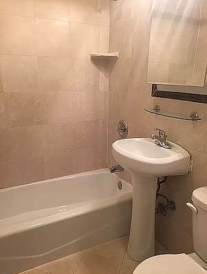 4th image of 319 W 105th St APT 4C