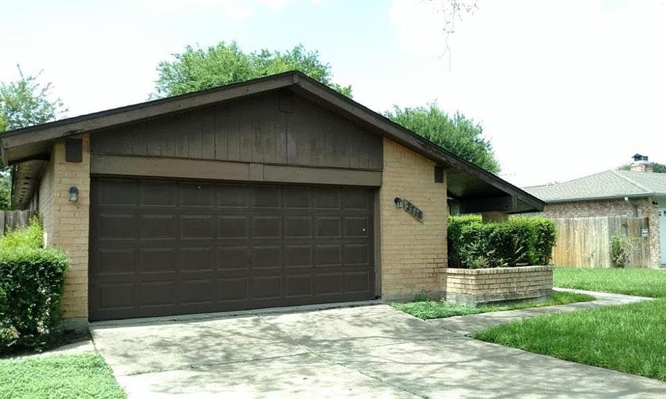 1st image of 2718 Quiet Meadows Dr