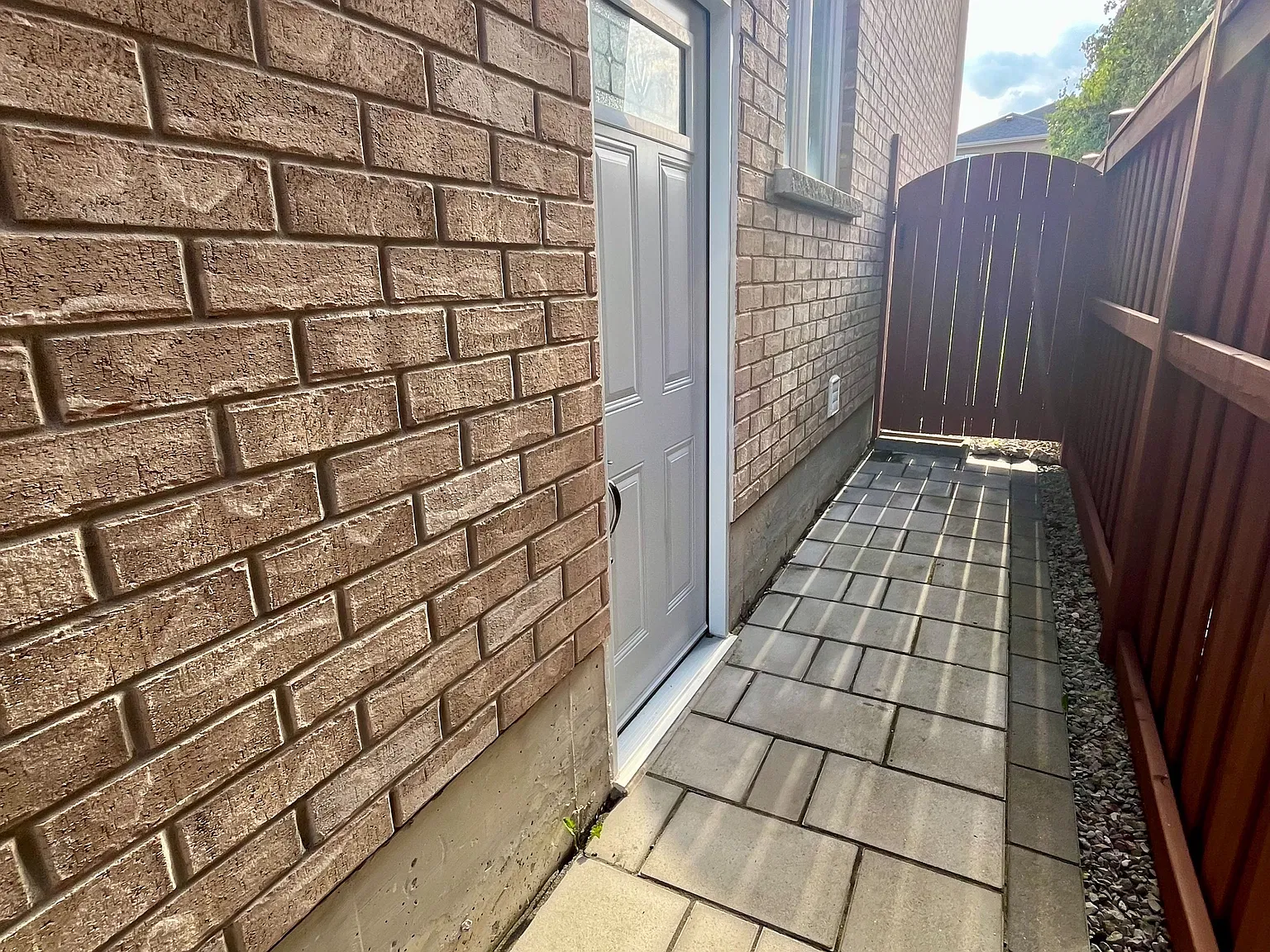 2 bed, $1,500 — Photo 2