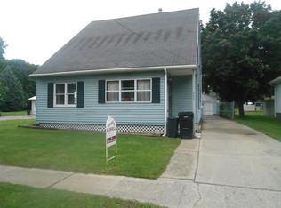 952 W Stewart St, Owosso, MI 48867