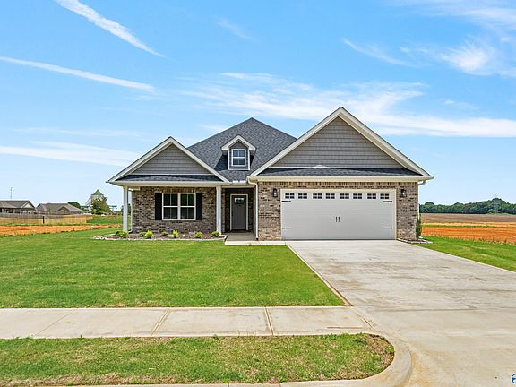 3rd image of 120 Old Forest Rd