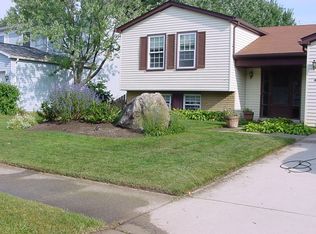 41943 Cherry Hill Rd, Novi, MI 48375