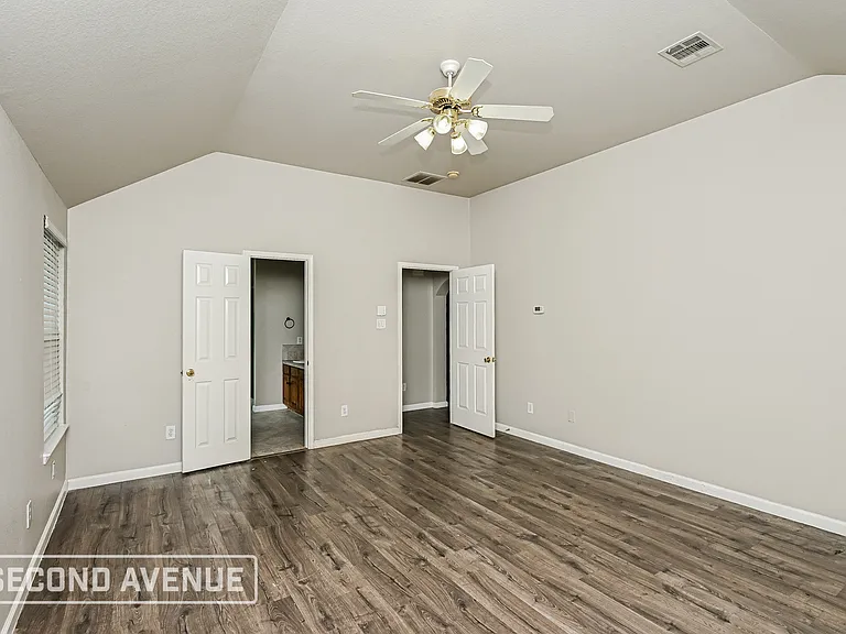 5313 Hayloft Ct — Photo 13