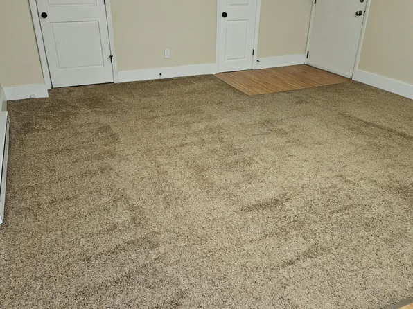 106 S Prospect Ave Unit B, Hartville, OH 44632