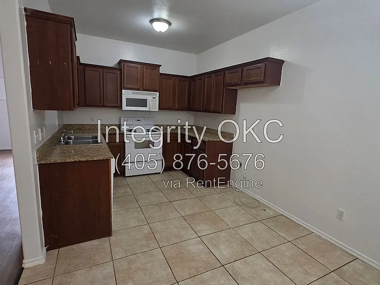 1503 Tahoe Ln — Photo 9