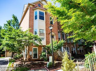 6018 Ricketts Wk, Alexandria, VA 22312