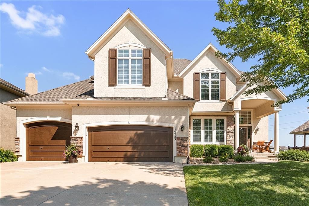16283 S Summertree Ln, Olathe, KS 66062 Zillow