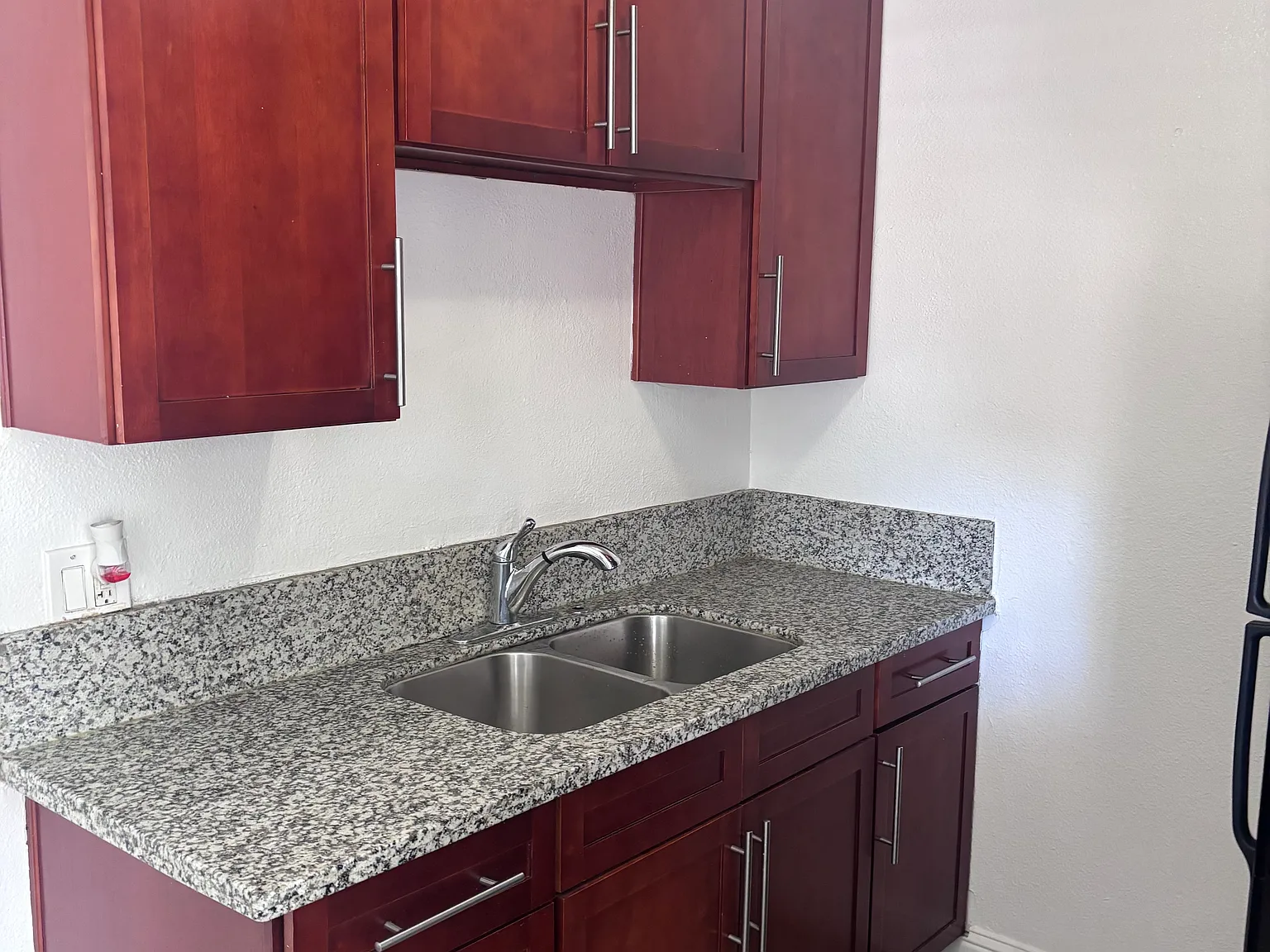 1 bed, 610 sqft, $1,200 — Photo 1