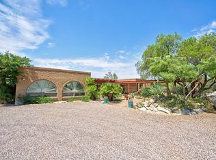 5733 N Camino Miraval, Tucson, AZ 85718