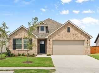 1124 Longhorn Ln, Forney, TX 75126