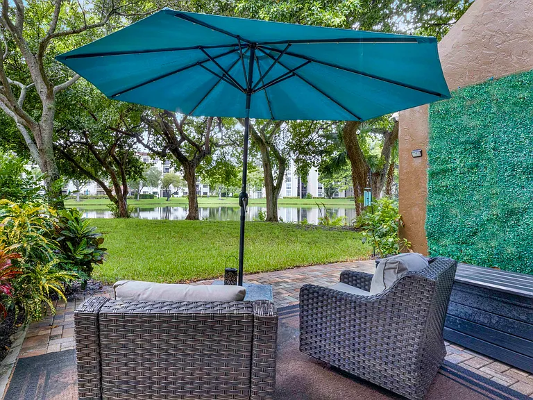 955 Egret Cir #102 — Photo 24