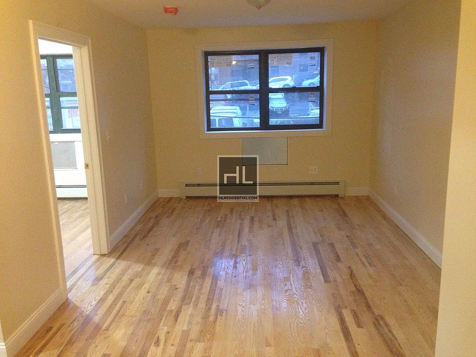 1st image of 40 Park Ave APT 12