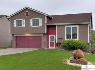 6601 N 117th Cir, Omaha, NE 68164