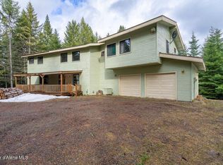 650 Ridgeview Dr, Saint Maries, ID 83861