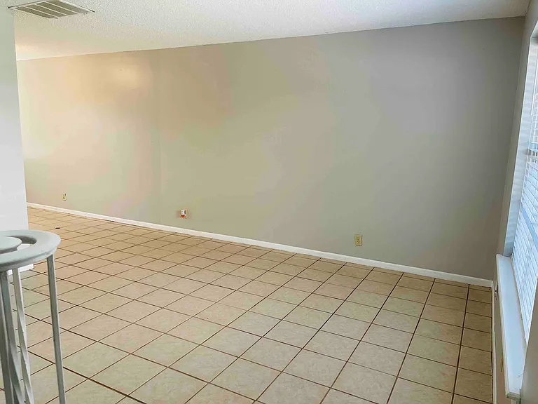 6168 S Madison Pl #B — Photo 5