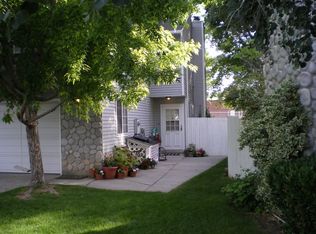1253 E Freshman Cir, Salt Lake City, UT 84117