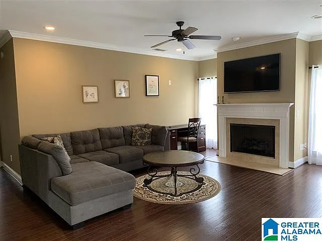 277 Creekside Ln — Photo 16