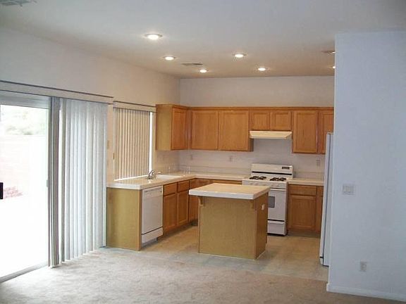 3rd image of 8573 Ebony Hills Way