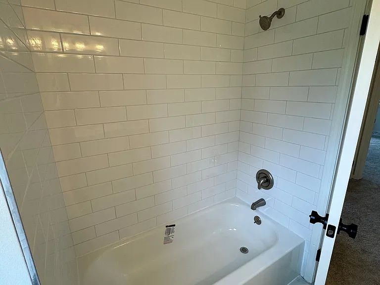 9678 Main St #B2 — Photo 14