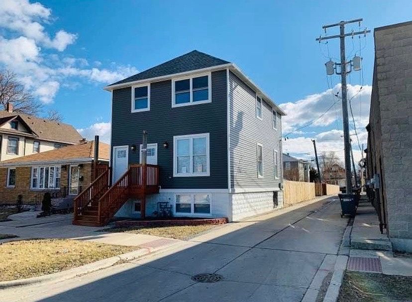 1st image of 835 S 12th Ave #2