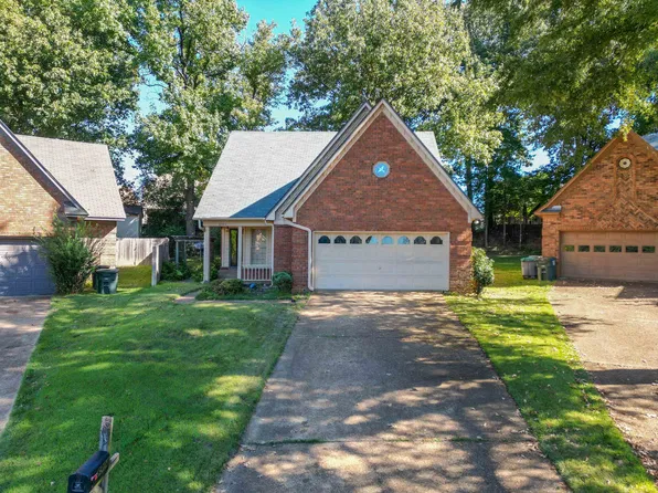 8904 Lake Edge Cv E, Cordova, TN 38016