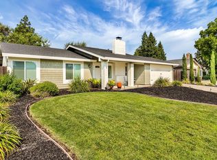 9069 Meadowsweet Way, Elk Grove, CA 95624