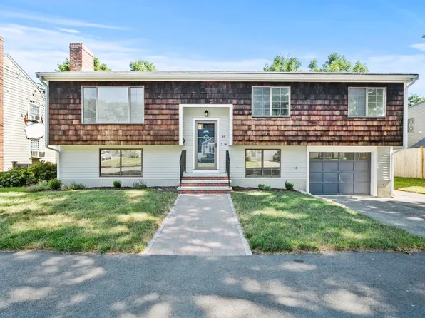 95 Standish Rd, Lynn, MA 01904