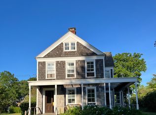 25 Bridge Ln, Bridgehampton, NY 11932