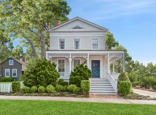 311 Main St, Sag Harbor, NY 11963