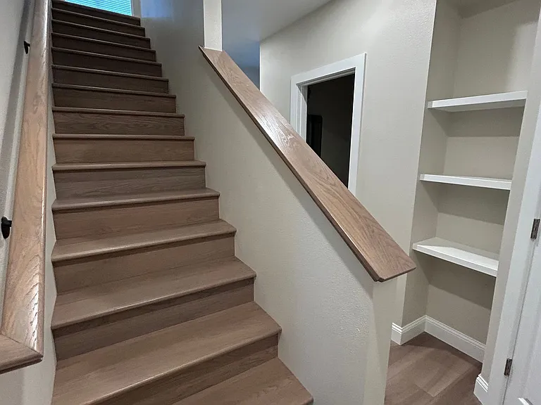 536 E Mulberry St — Photo 13
