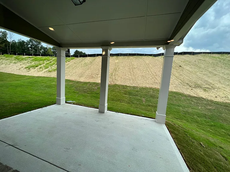 1592 Dover Creek Ln — Photo 19