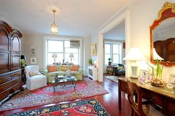 Sold by Douglas Elliman | media 2