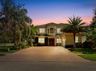 8946 Cypress Grove Ln, West Palm Beach, FL 33411