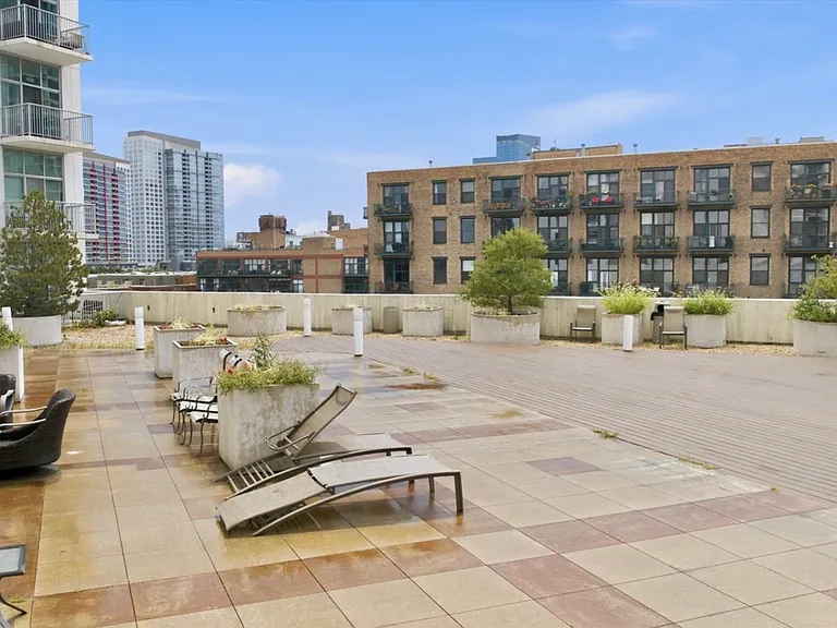1600 S Indiana Ave #2505 — Photo 16