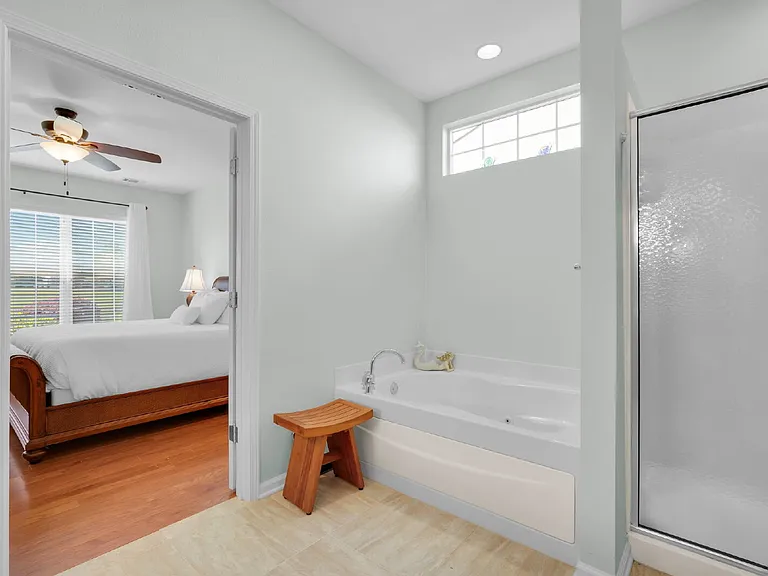 17 Thomas Bee Dr — Photo 39