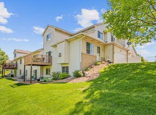 6841 Benton Cir, Inver Grove Heights, MN 55076