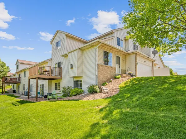 6841 Benton Cir, Inver Grove Heights, MN 55076