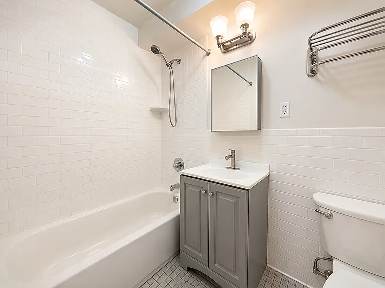 73-04 Ditmars Blvd #1F — Photo 7