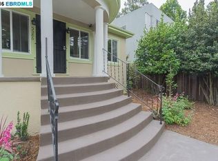 3586 Seminary Ave, Oakland, CA 94605