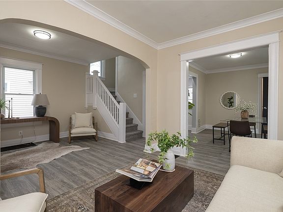 4th image of 92 Sawyer St