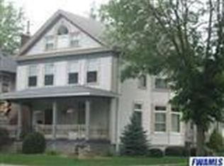 402 W 7th St, Auburn, IN 46706