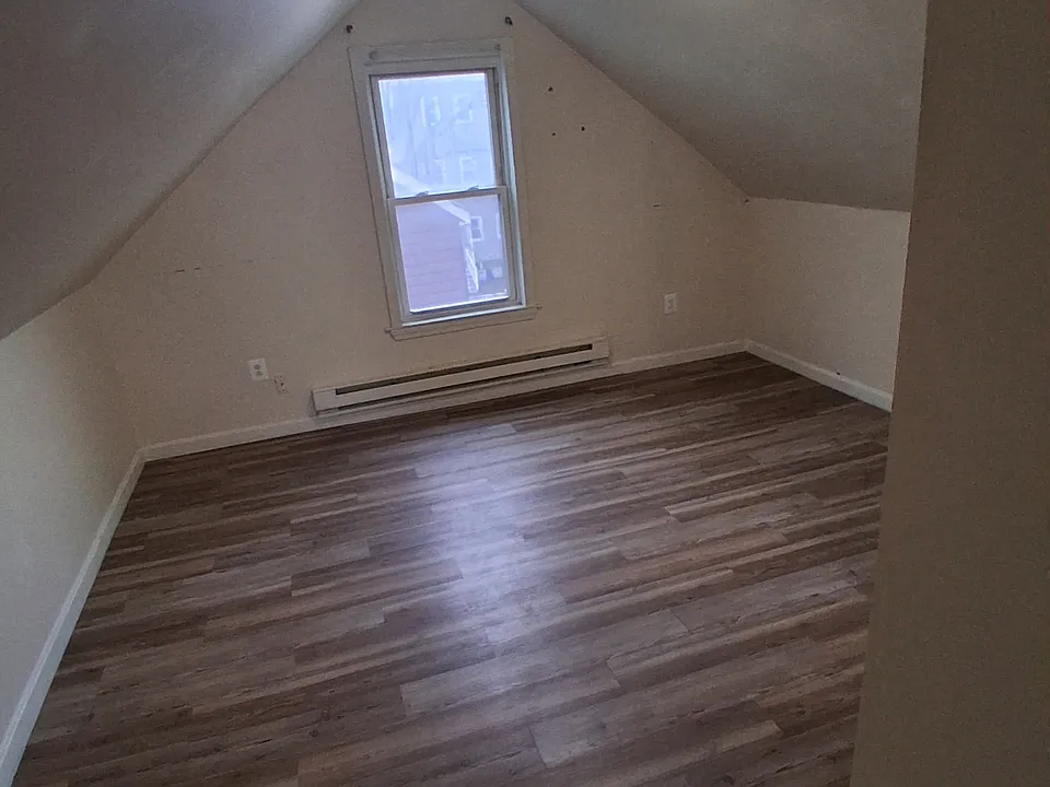 342 Princeton St #2
