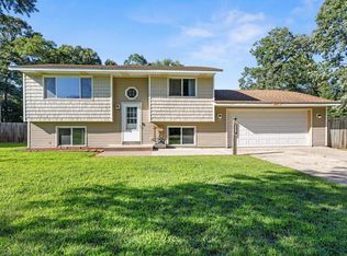 8571 240th Ave NE, Stacy, MN 55079