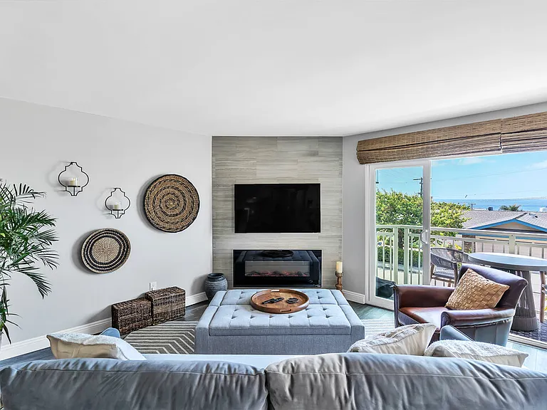 5366 La Jolla Blvd #101C — Photo 9