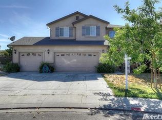1605 Bravo Ct, Hughson, CA