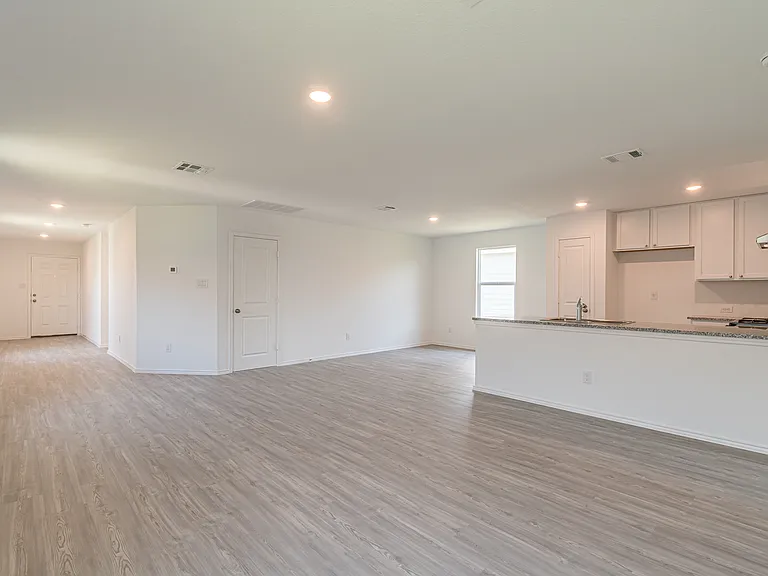6406 Kemper Pl — Photo 17