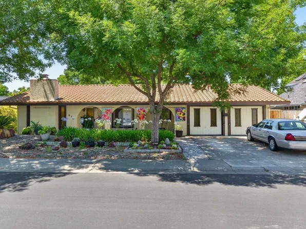 625 Estrella Pl, Davis, CA 95616