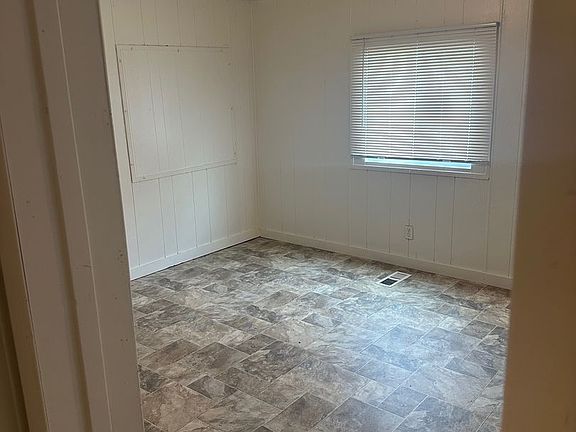 2nd image of 500 S 5th St #1