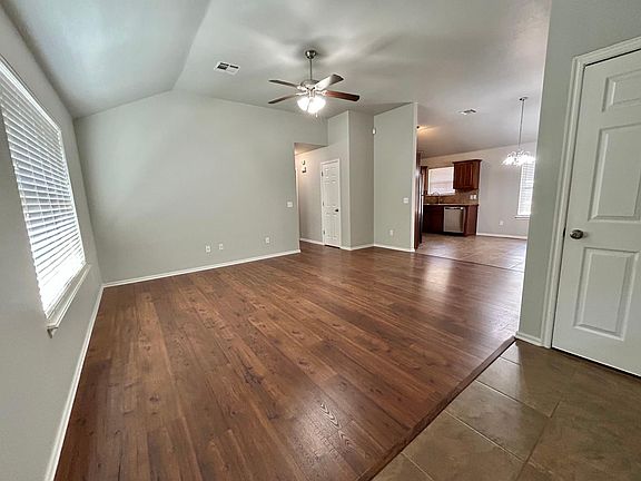 Living room 1